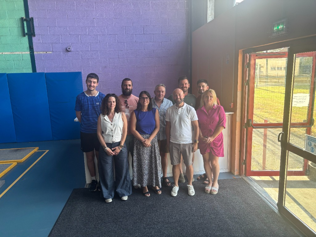 Photo de groupe du Badminton Club Montponnais